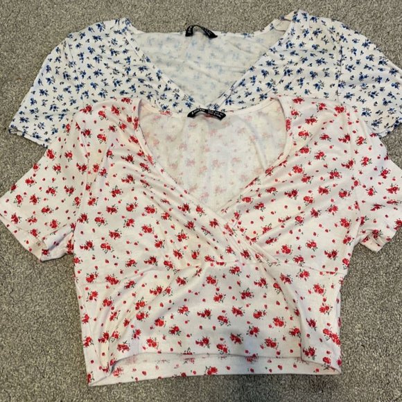 SHEIN Tops - Two-Piece SHEIN White Floral Crop Top Set